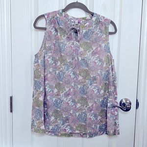 New Uniqlo x Liberty of London flower sleeveless blouse XL